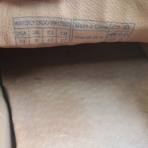 Vionic Men's Classic Slip-on Loafers, Size: 10 Color: Brown - Picture 15 of 15